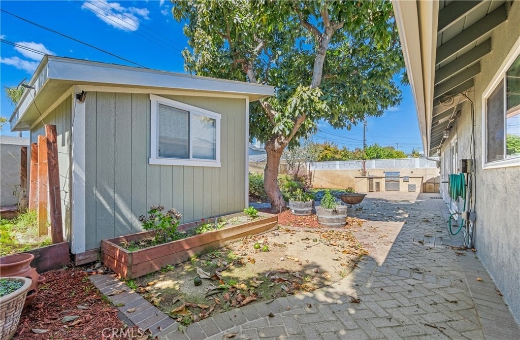 16311 Woodstock - Photo 21