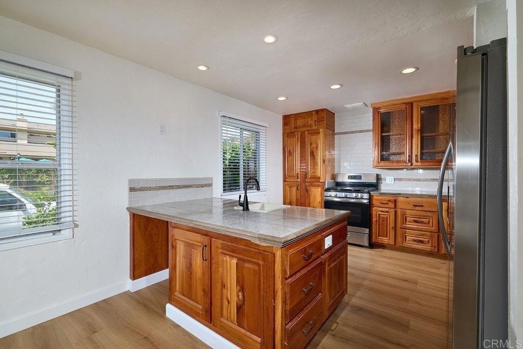 710 S Myers - Photo 5