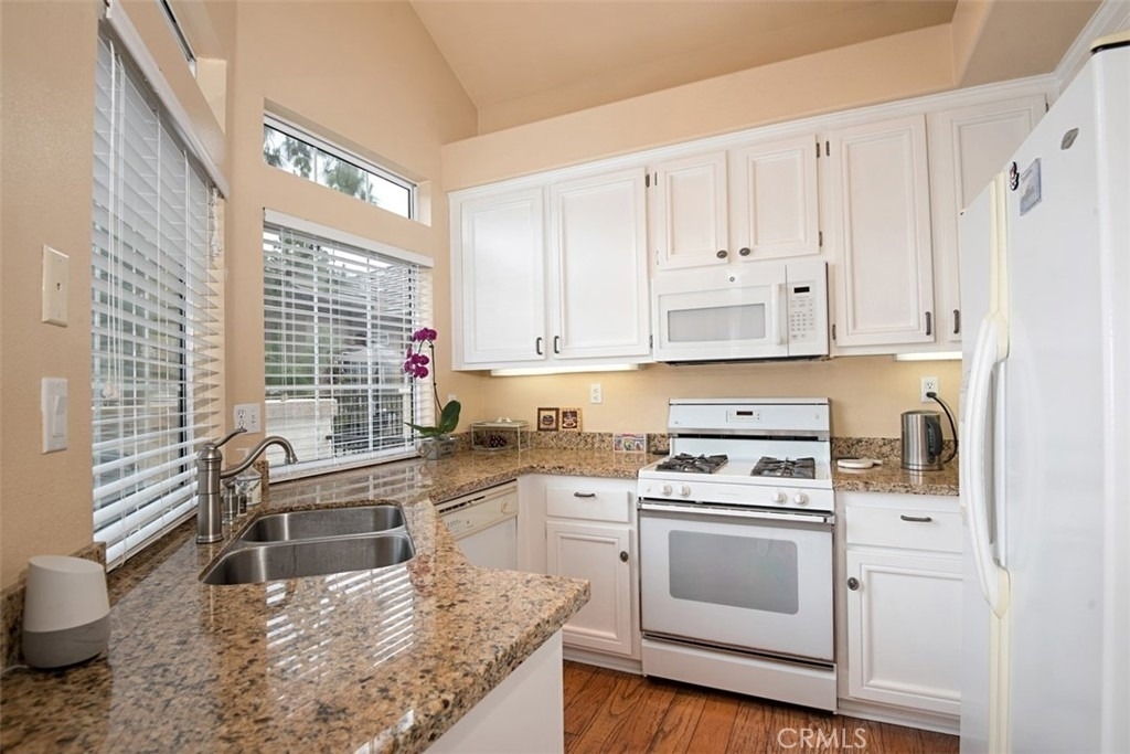 164 Montara Drive - Photo 4