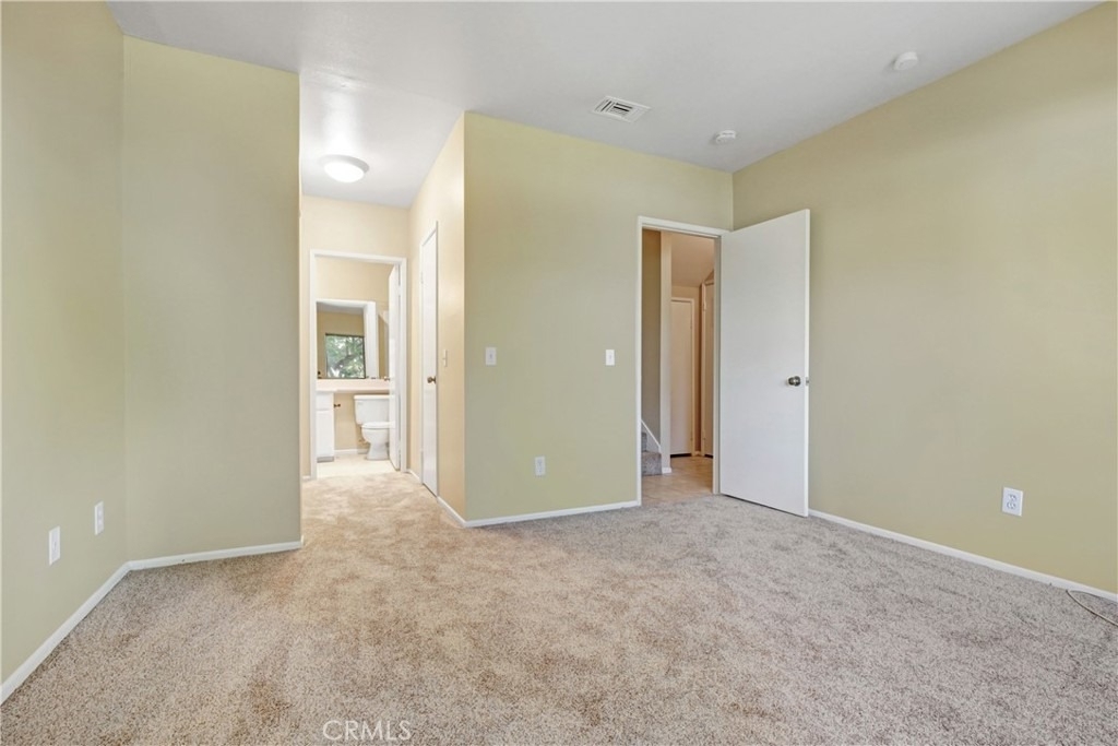 8024 Valle Vista Drive - Photo 9