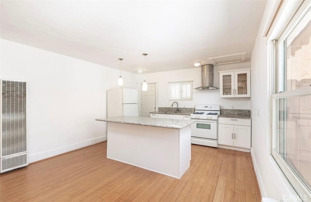 1349 N Citrus - Photo 8