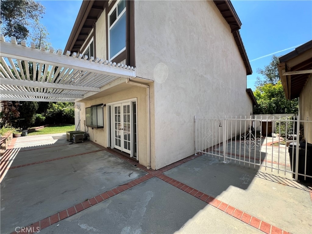 2134 Baywood - Photo 5