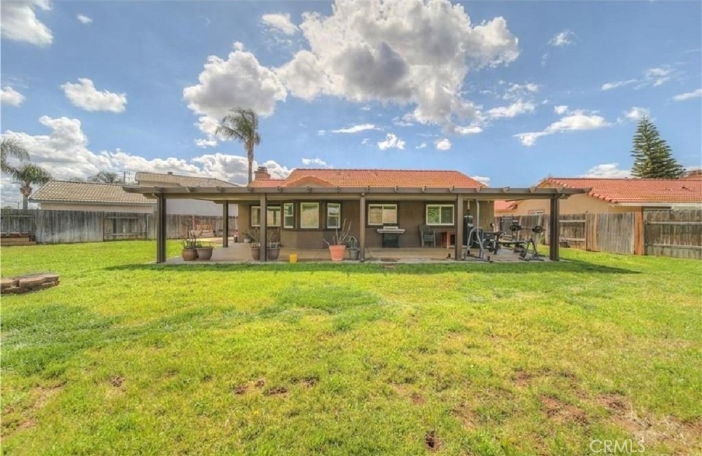 9221 Signature - Photo 1