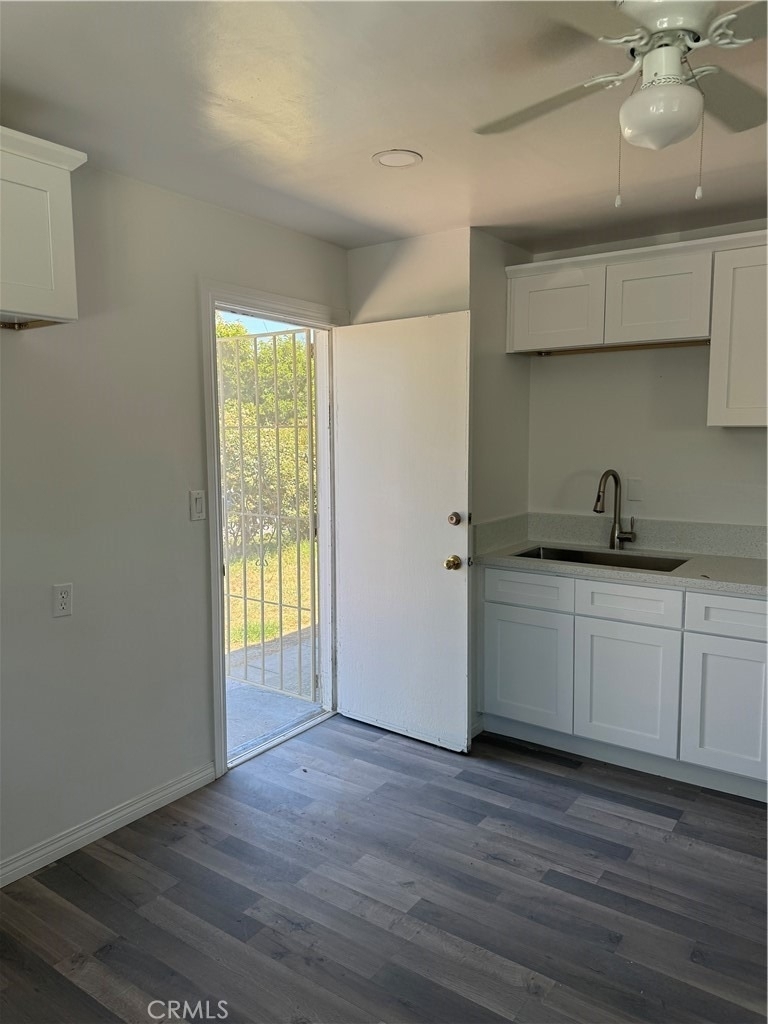 1124 Ramona Avenue - Photo 1