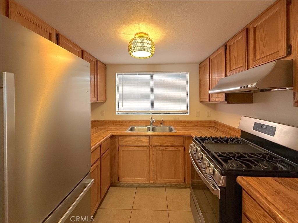2438 Andreo Avenue - Photo 15