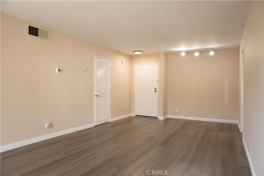2386 E Del Mar Boulevard - Photo 2