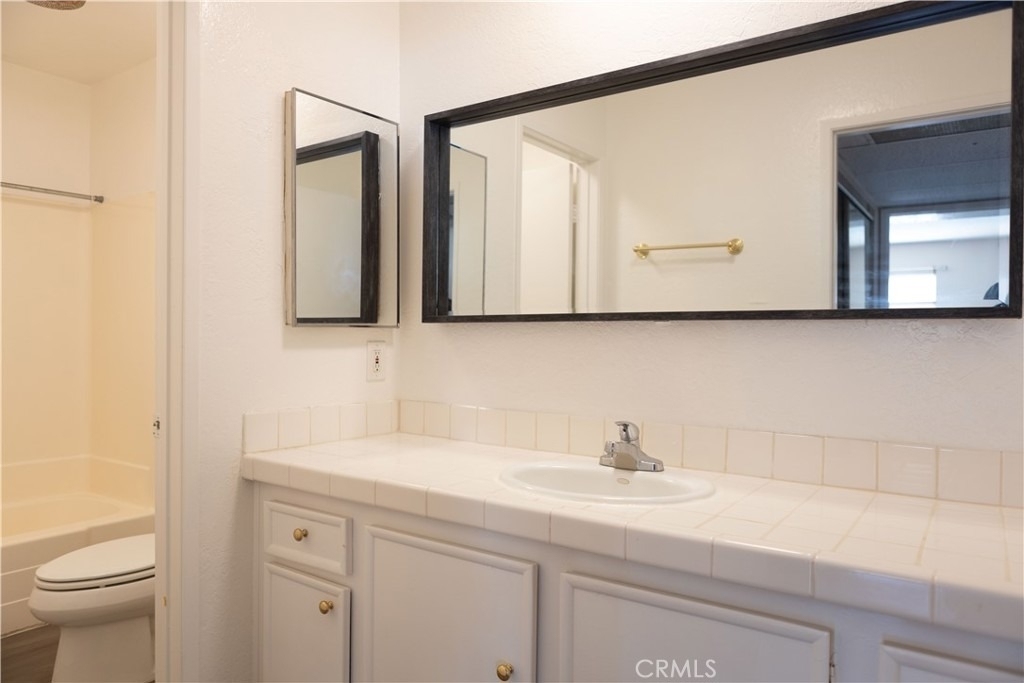 2386 E Del Mar Boulevard - Photo 7