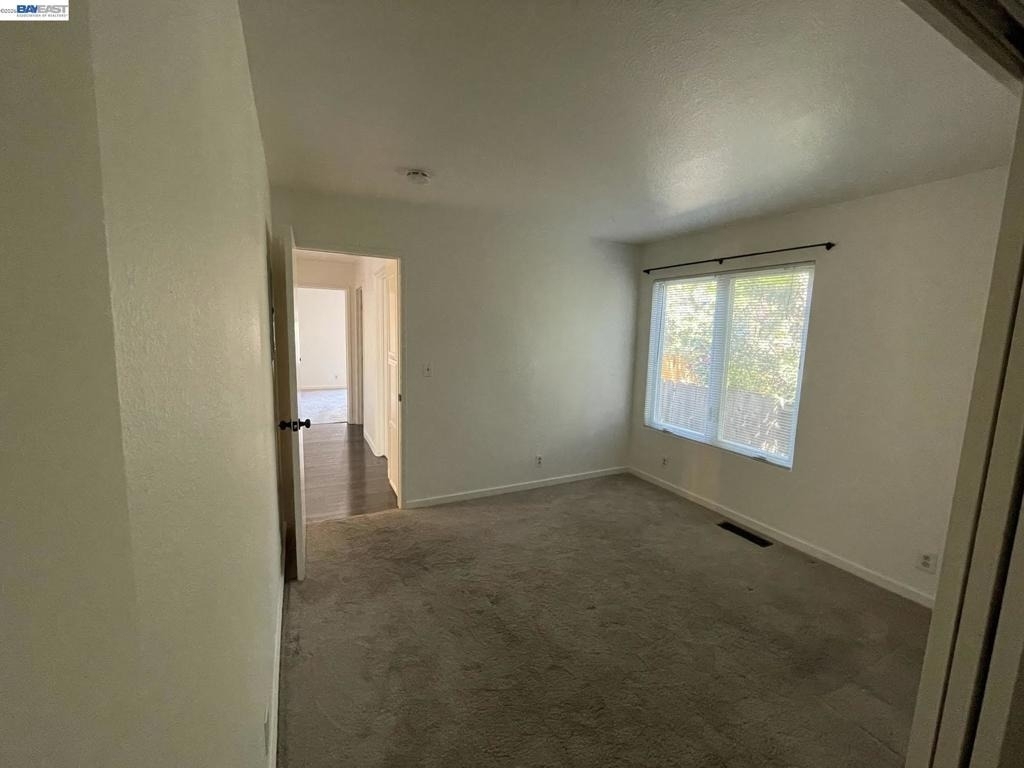 808 14th St - Photo 12