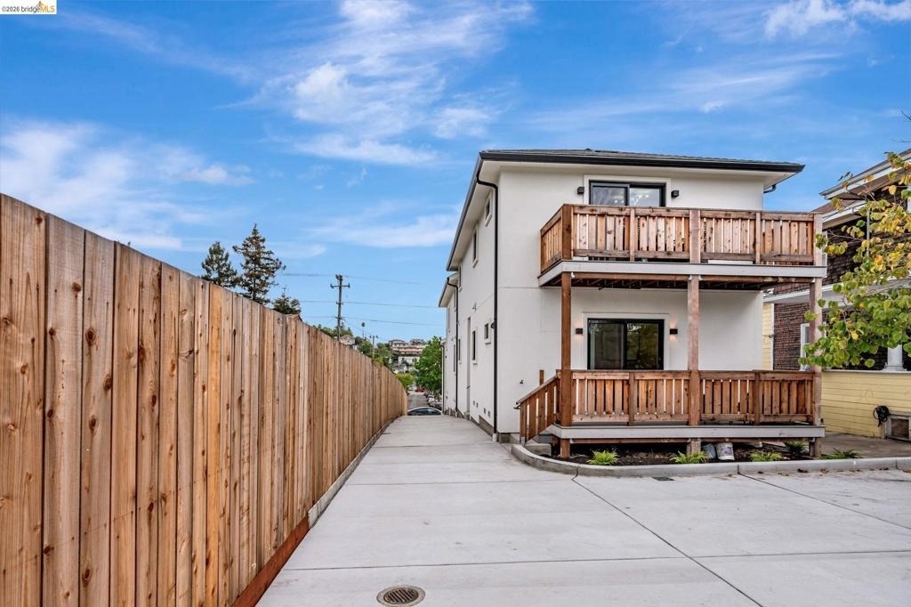 2443 13th Ave - Photo 32