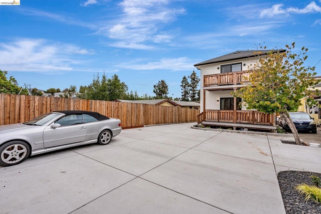 2443 13th Ave - Photo 33