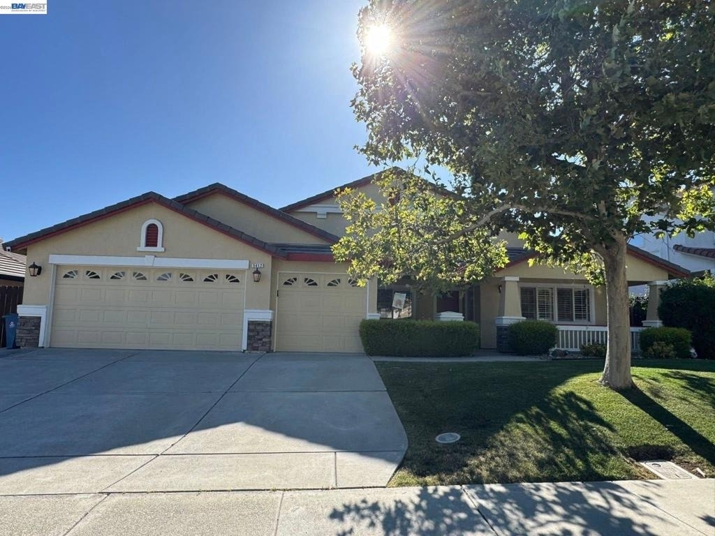 5412 Nez Perce Way - Photo 0