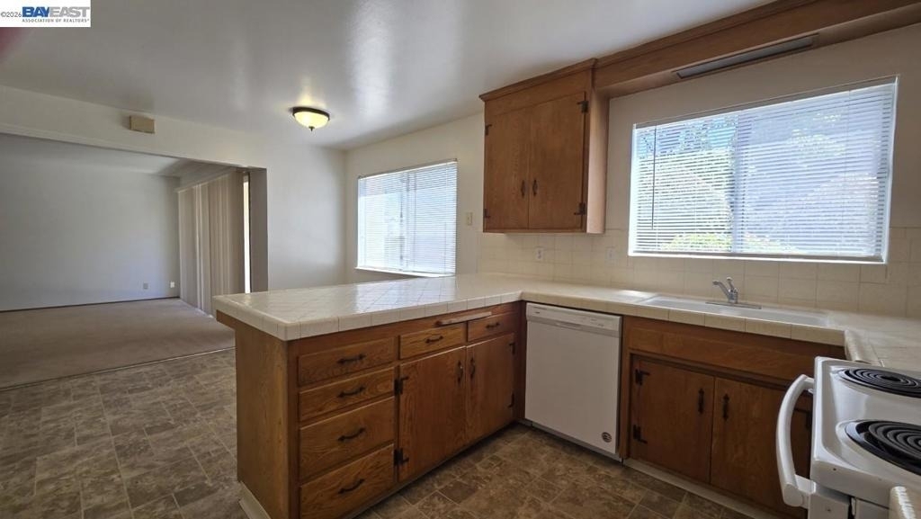 4600 Eggers Dr - Photo 9
