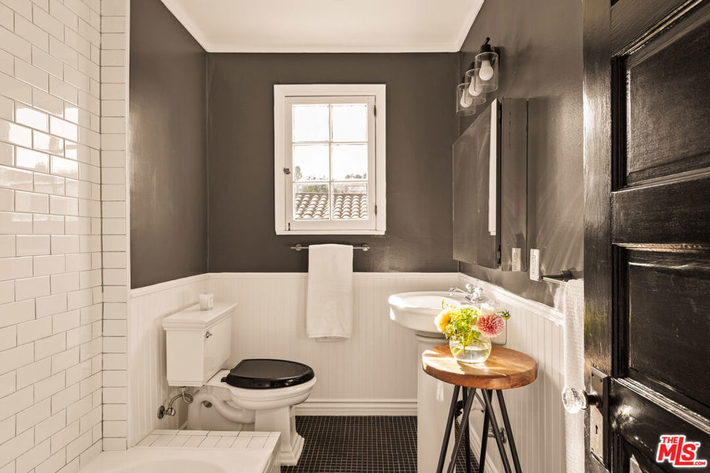 2272 India Street - Photo 9