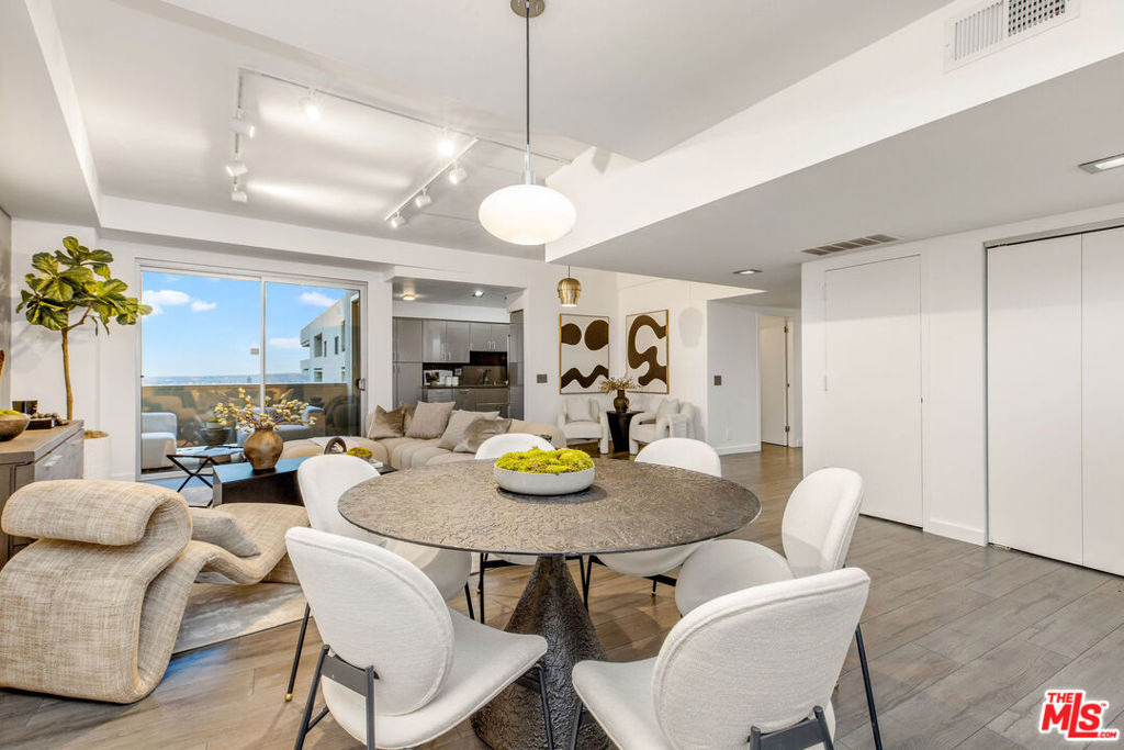 7250 Franklin Avenue - Photo 26