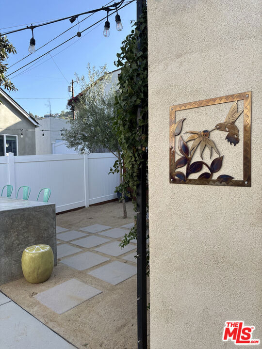 919 Isabel Street - Photo 28
