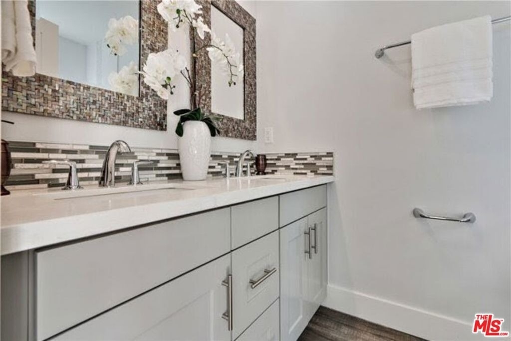 919 Isabel Street - Photo 15
