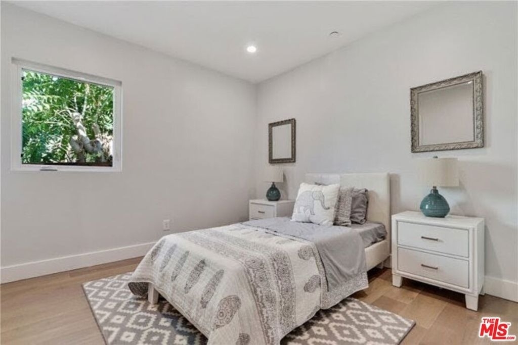 919 Isabel Street - Photo 12