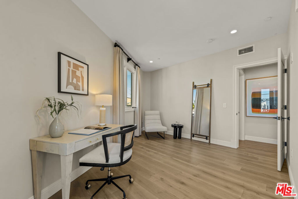 1825 Pandora Avenue - Photo 28
