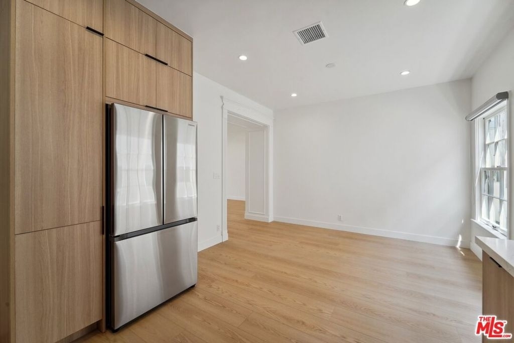 9122 W 3rd Street - Photo 14