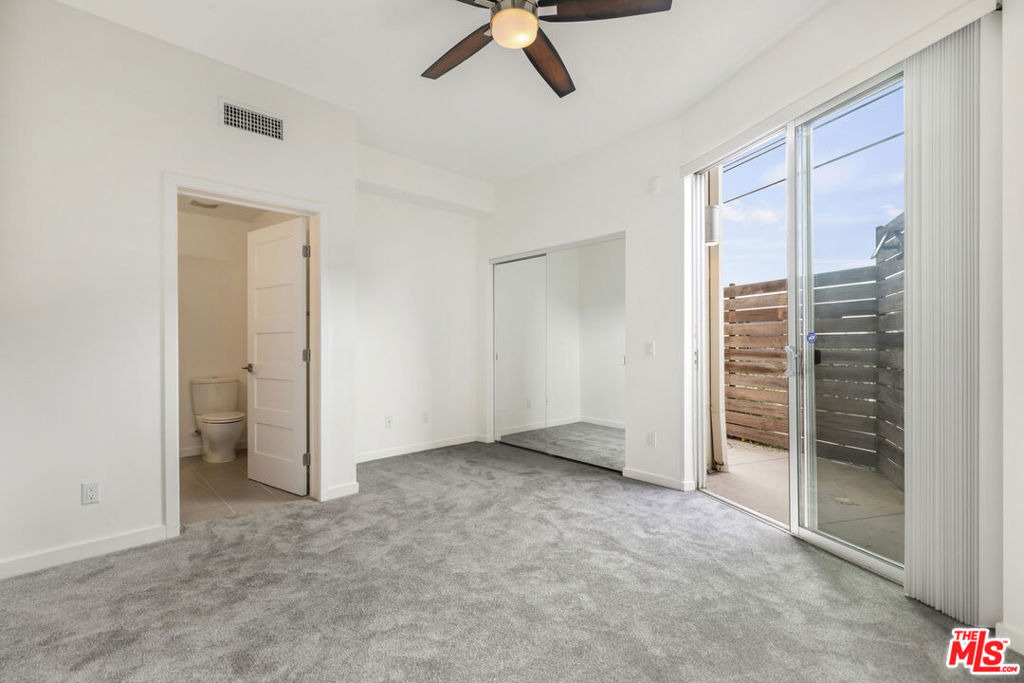 1045 Manzanita Street - Photo 26