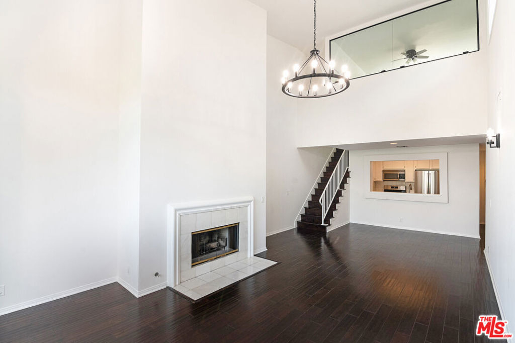 1650 Veteran Avenue - Photo 6