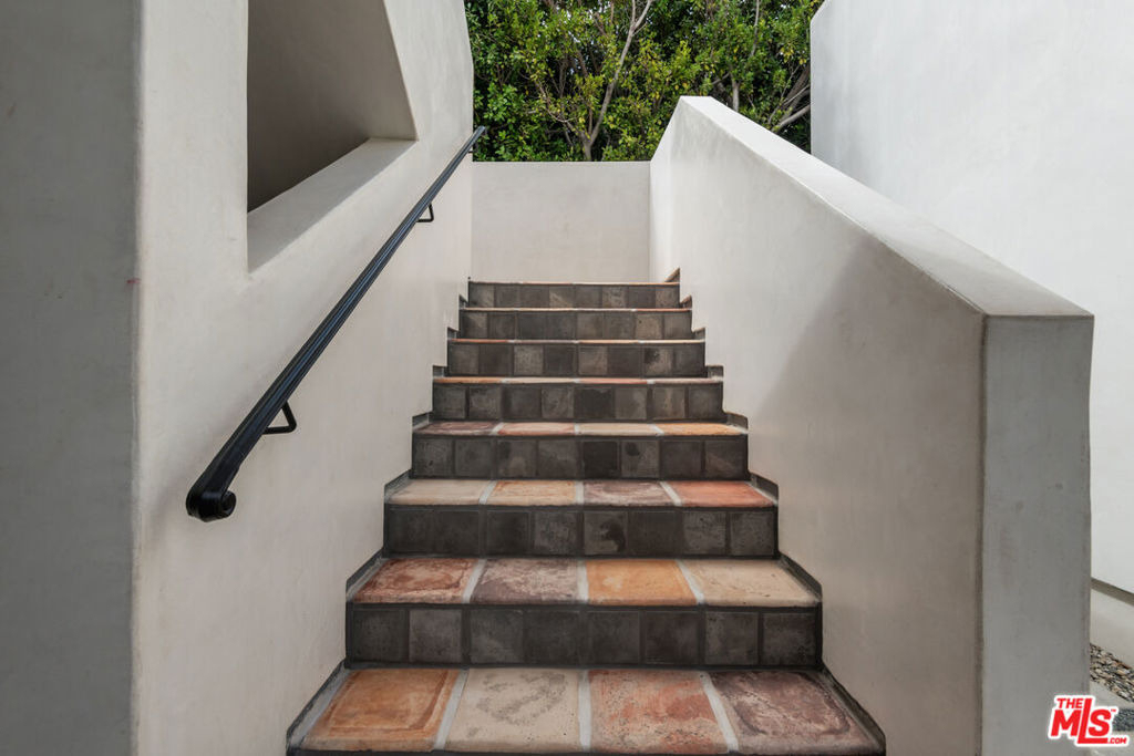 930 Lincoln Boulevard - Photo 44
