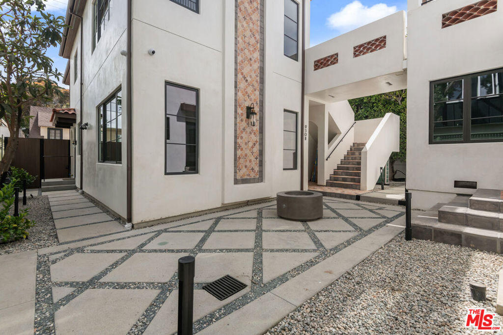 930 Lincoln Boulevard - Photo 46