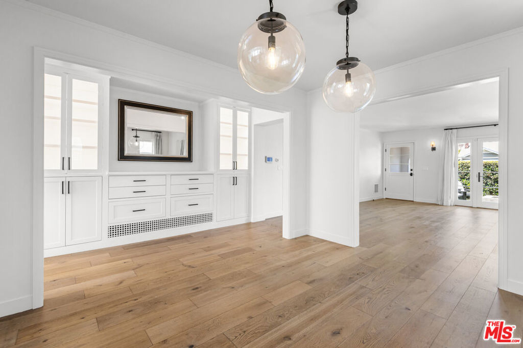 928 Lincoln Boulevard - Photo 12
