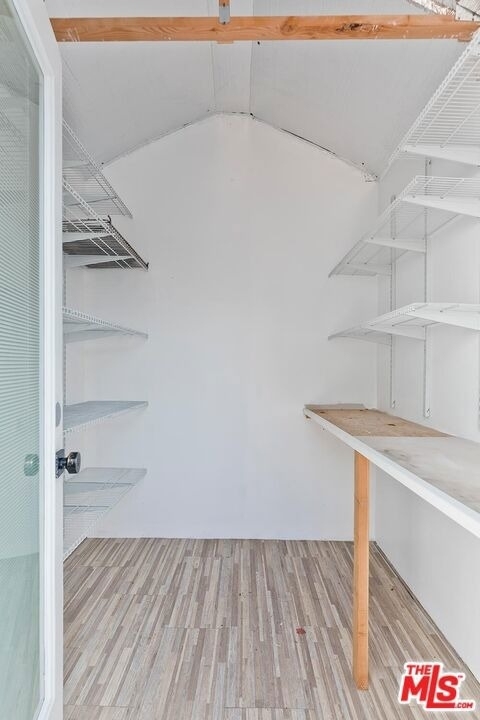 7270 Waring Avenue - Photo 32