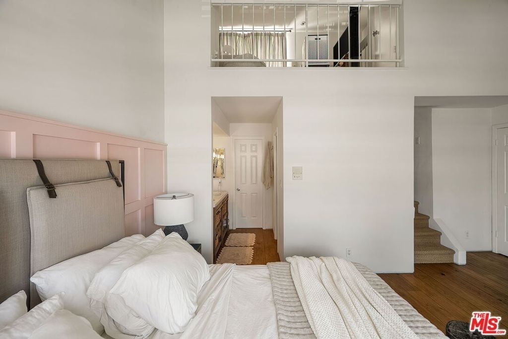 812 16th Street - Photo 18