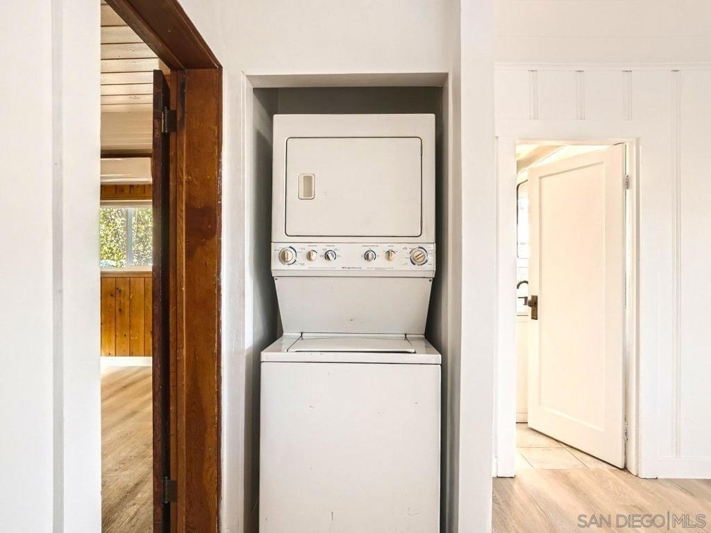 4655 Date Ave - Photo 4