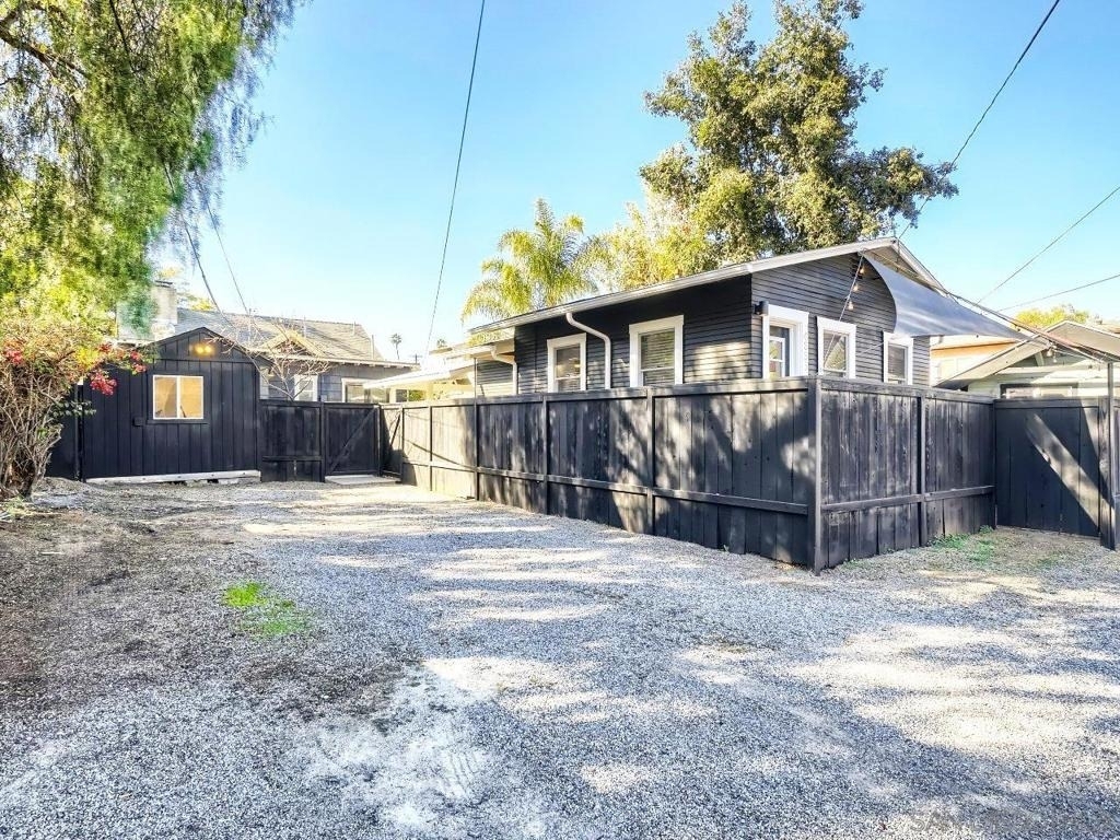 4655 Date Ave - Photo 9