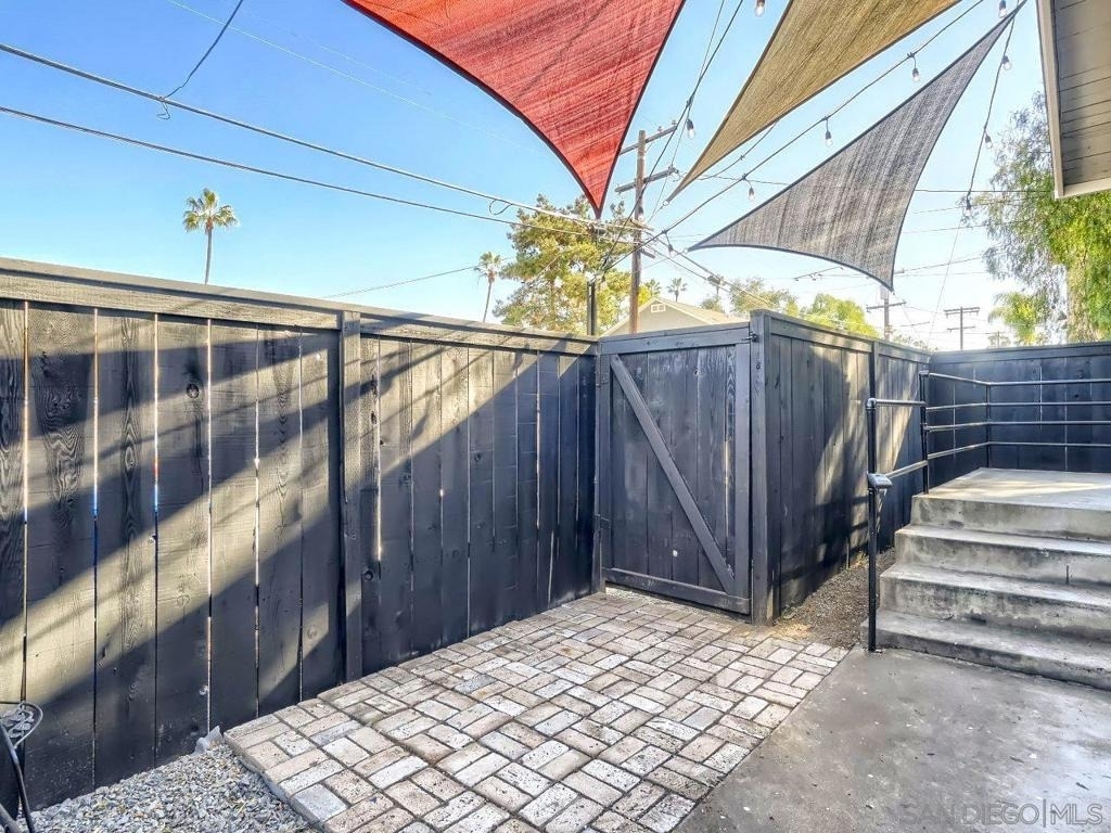 4655 Date Ave - Photo 8
