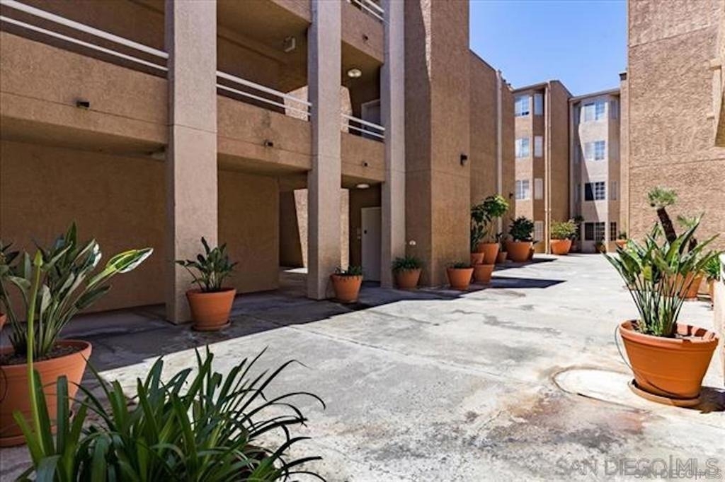 3969 Mahaila - Photo 1