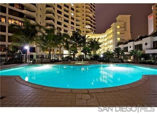 700 W Harbor Dr. - Photo 31