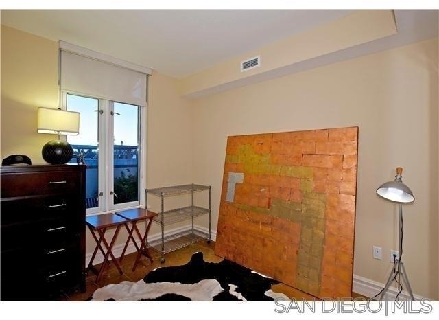 700 W Harbor Dr. - Photo 11