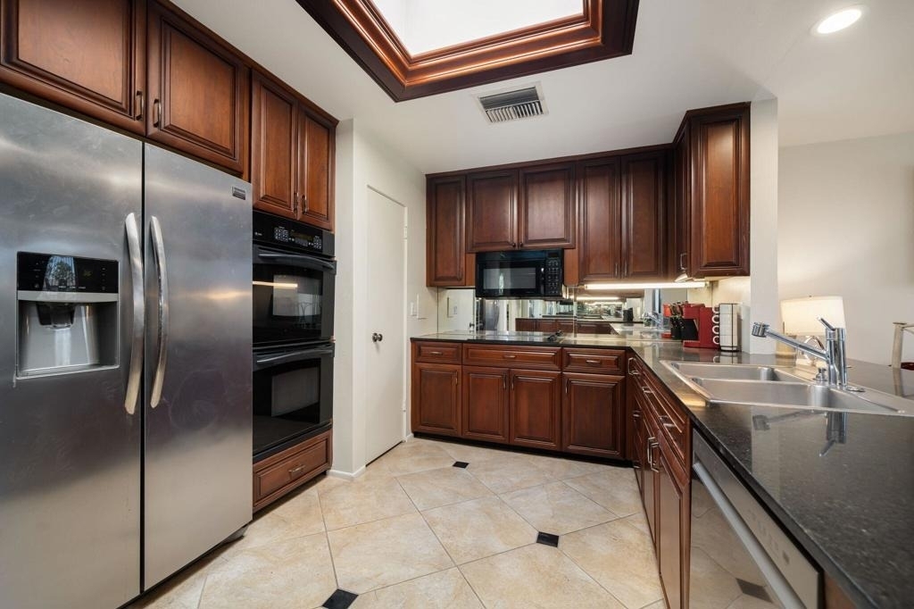 140 Columbia Drive - Photo 23
