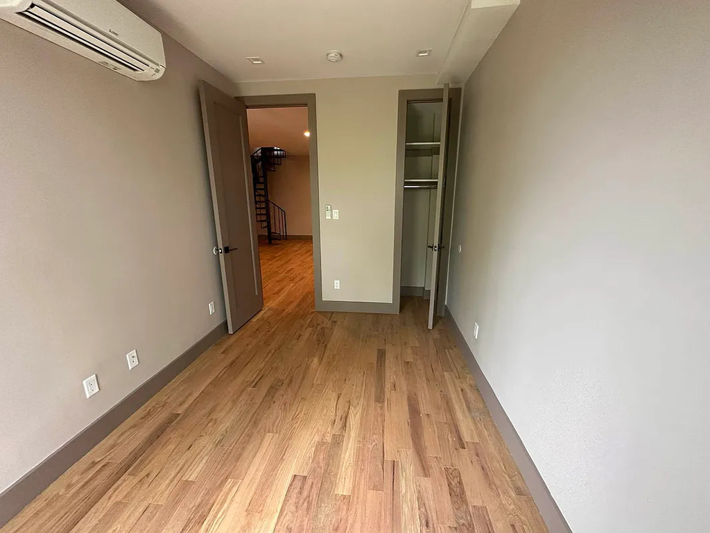 1140 Dekalb Avenue - Photo 9