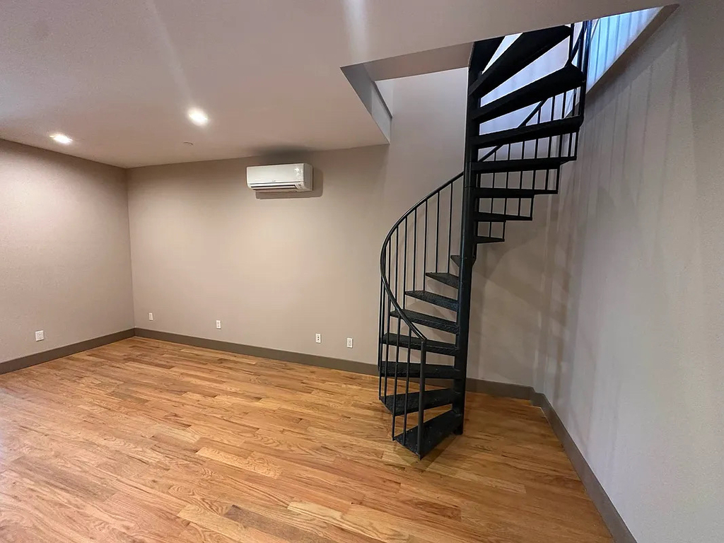 1140 Dekalb Avenue - Photo 3