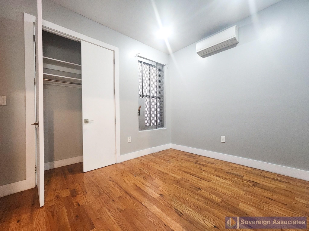 4230 Broadway - Photo 6
