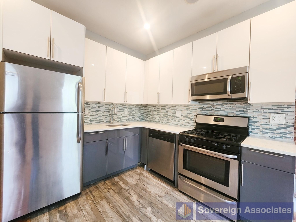 4230 Broadway - Photo 1