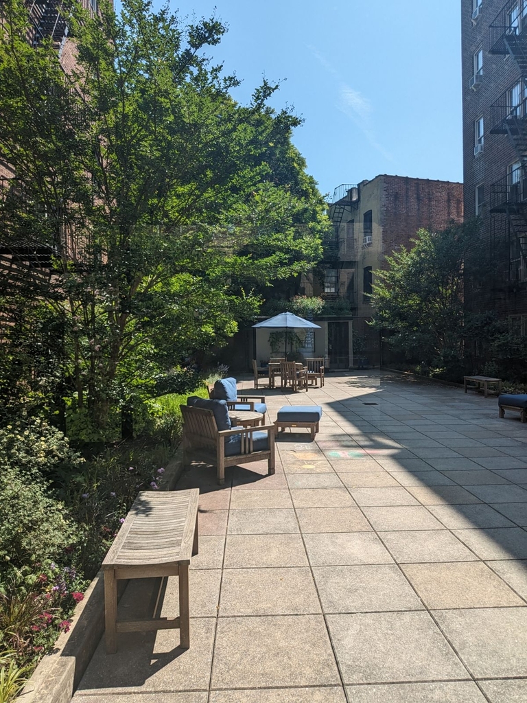 340 Haven Avenue - Photo 6