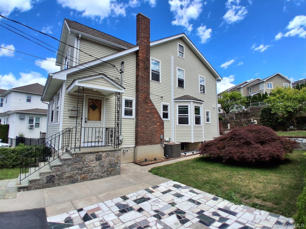 16 Richardson Place - Photo 2