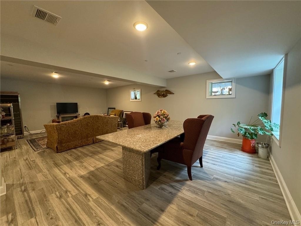 4 Rose Avenue - Photo 15