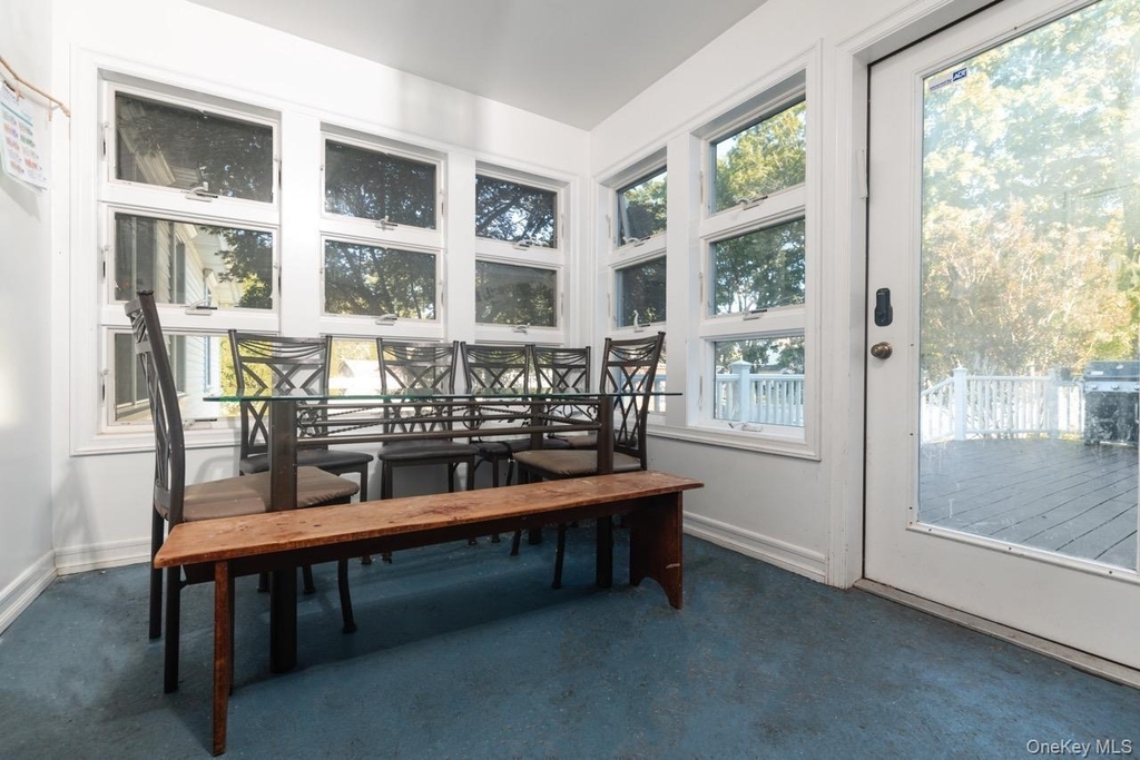 32 Lake Avenue - Photo 5