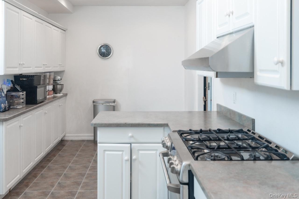 32 Lake Avenue - Photo 11