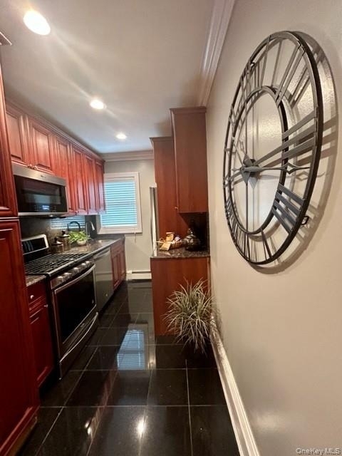 76 South Clinton Avenue - Photo 2