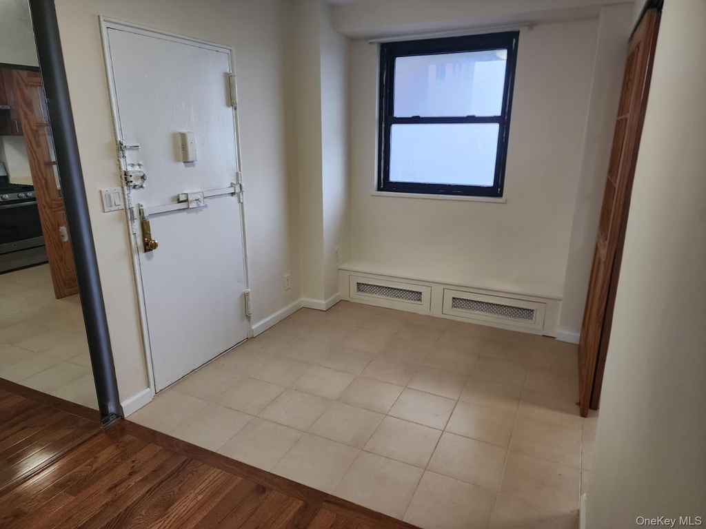 61-45 98th Street - Photo 2