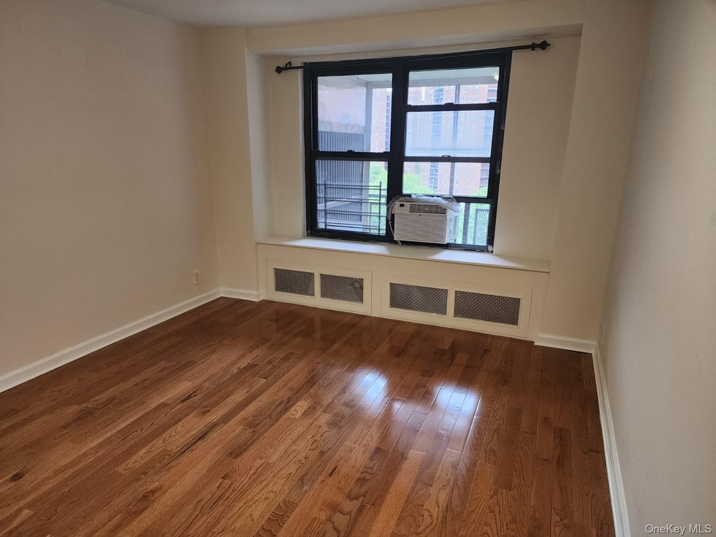 61-45 98th Street - Photo 13
