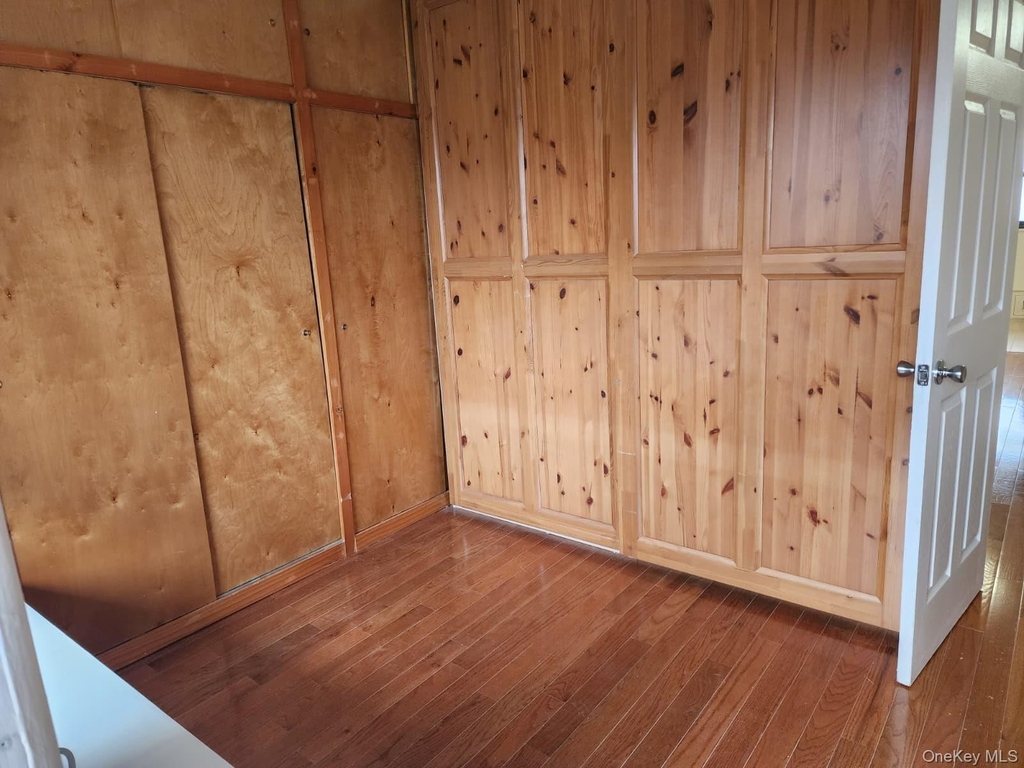 61-45 98th Street - Photo 10